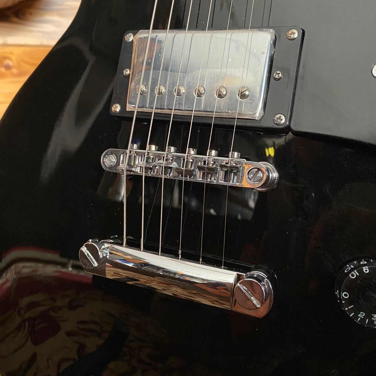 Deviser L-G9 | Electric Guitar
