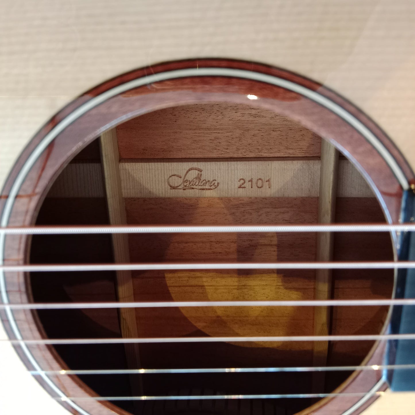 Sevillana 2101 + DR Case Gigbag
