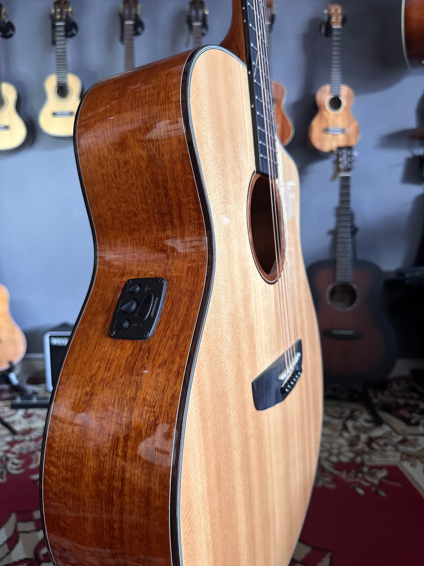 Sevillana 2101 + DR Case Gigbag
