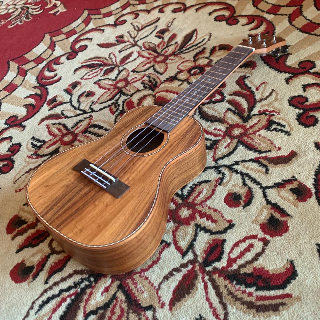 Tom Ukulele - TUC700 Concert