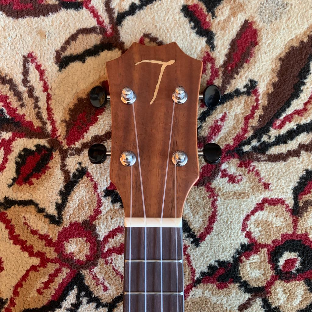 Tom Ukulele - TUC730 Concert