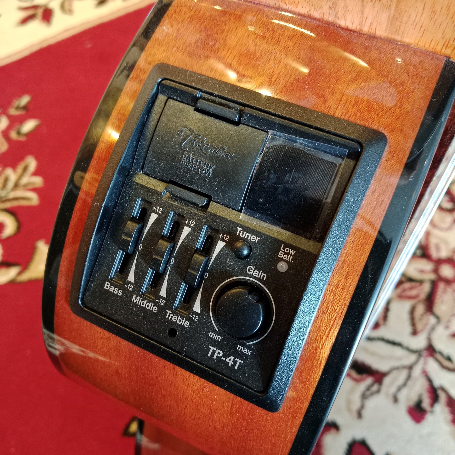 Takamine - GC1CE