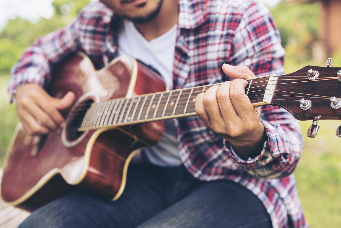 Beginner Guitar Lessons in Canggu, Bali: Start Your Musical Journey Today!