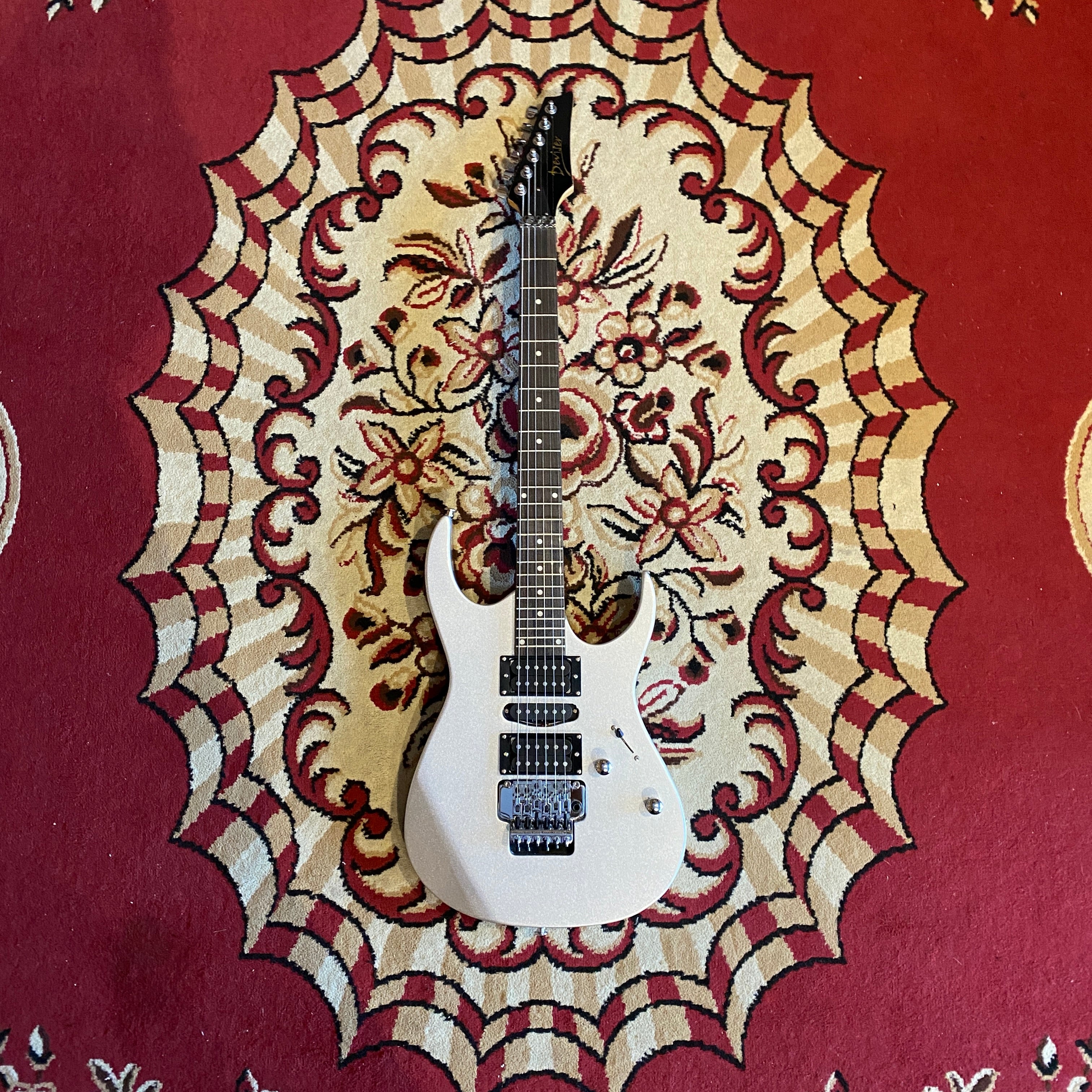 Deviser LG-5 | Electric Guitar – Canggu Guitar
