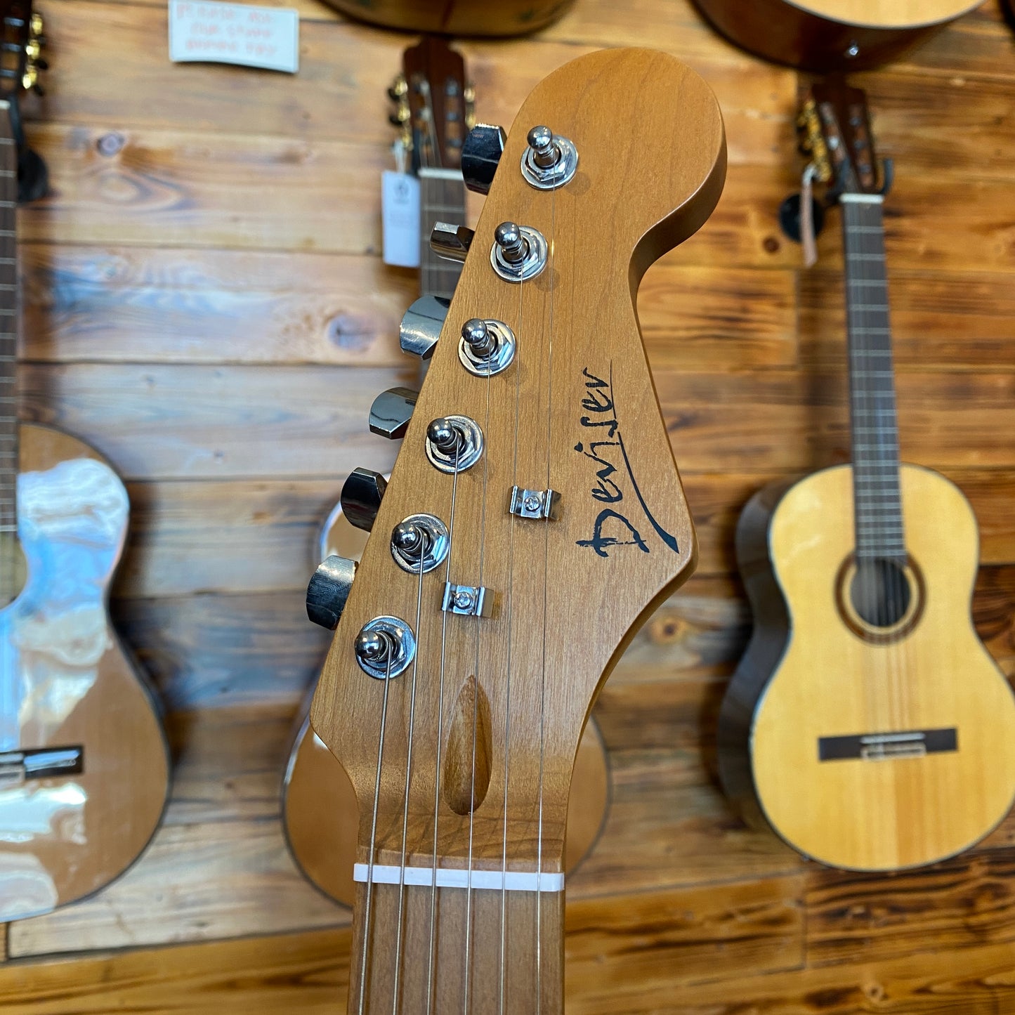 Deviser LTE | Electric Guitar