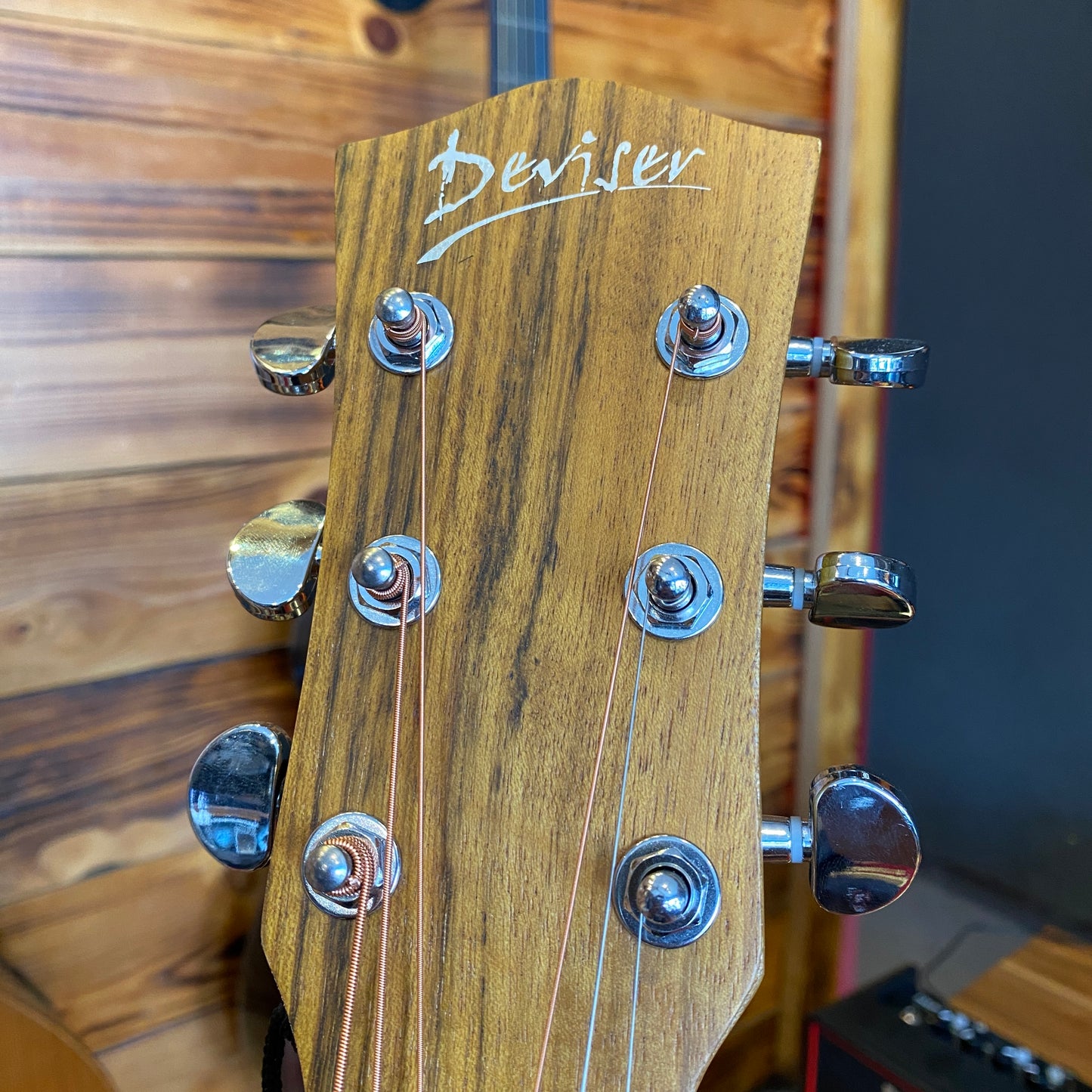 Deviser LS-161 Natural with Preamp
