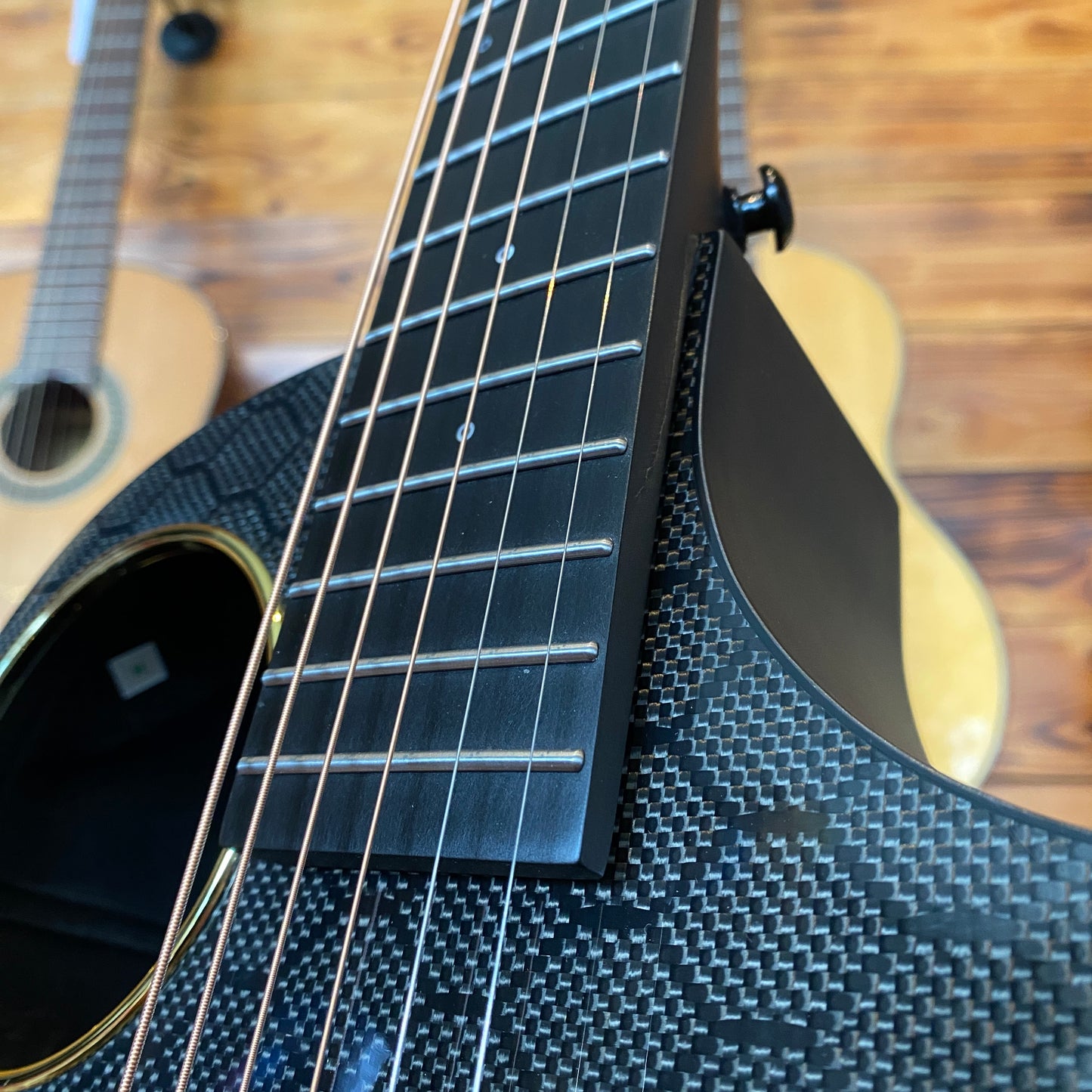 Enya X4 Pro Carbon Fiber