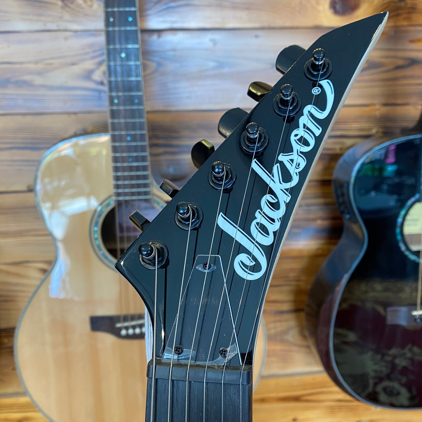 Jackson Dinky JS12 Metallic Red