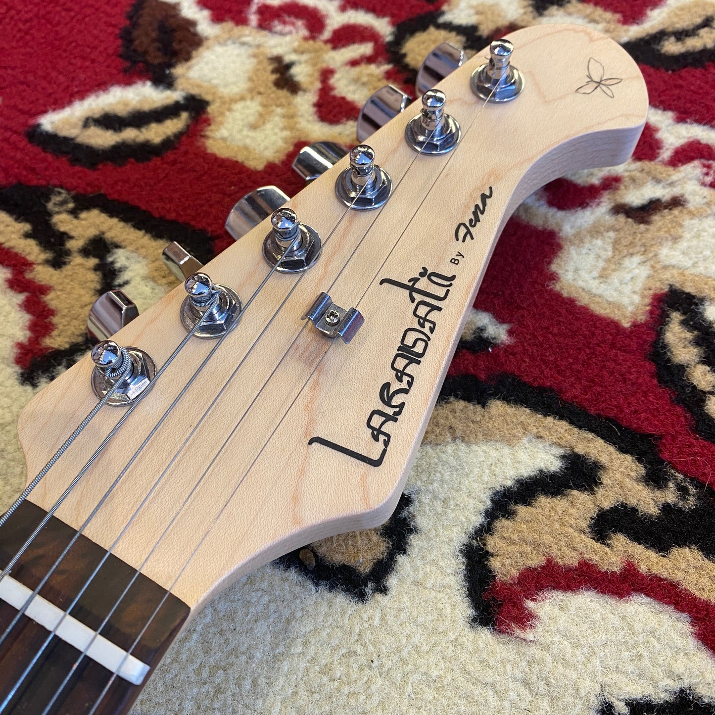 Larasati ST SSS by Fena