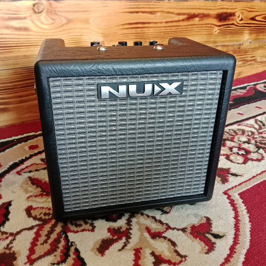 NUX - Mighty 8BT