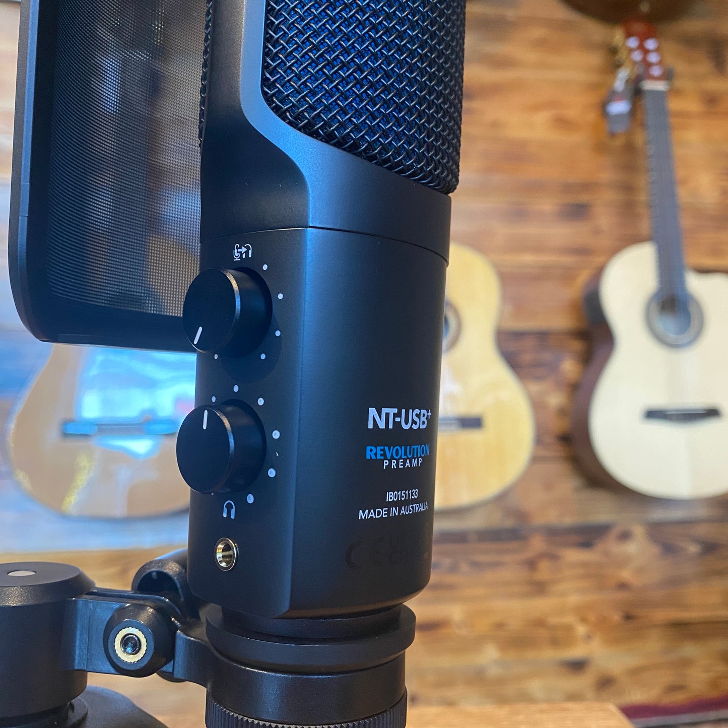 Rode NT-USB + Microphones