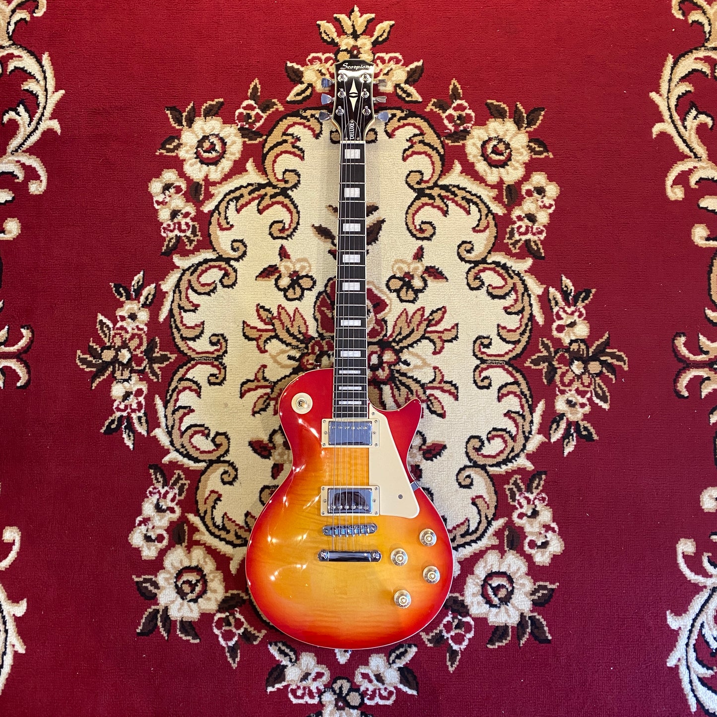 Scorpion Les Paul 610 Cherry Burst