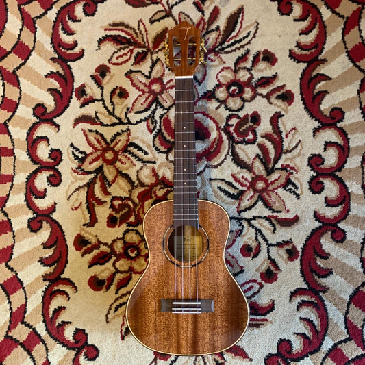 Tom Ukulele - 200RM Electric