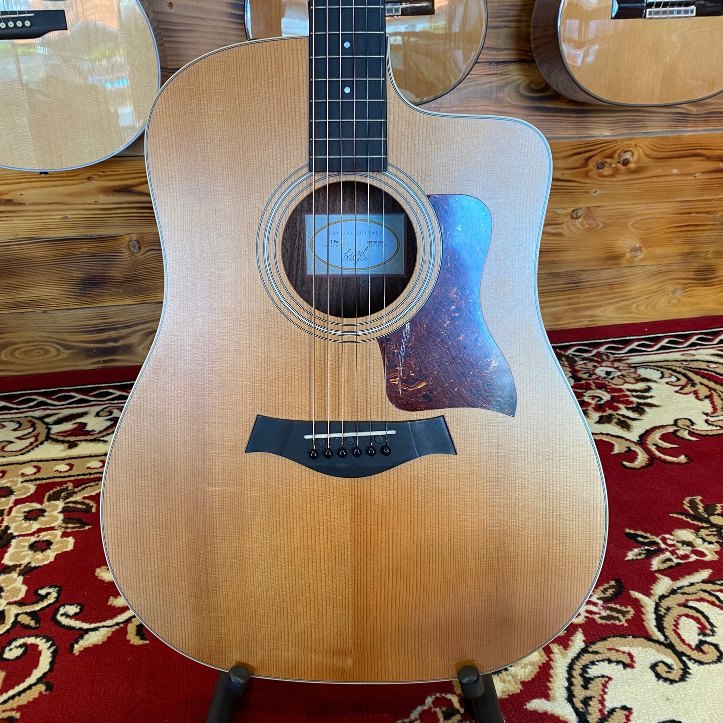 Taylor 210CE Rosewood