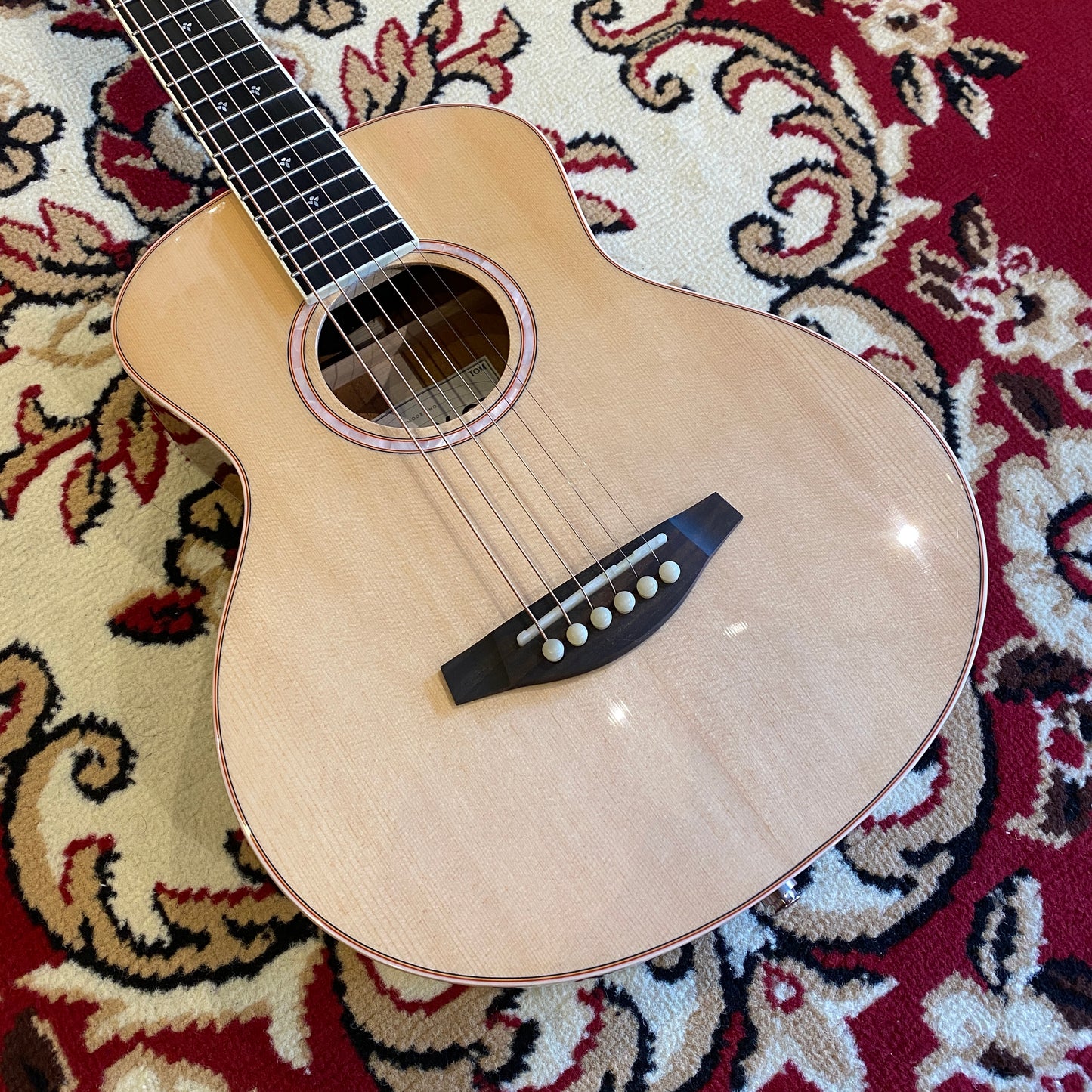 Tom Guitar - Baby G1