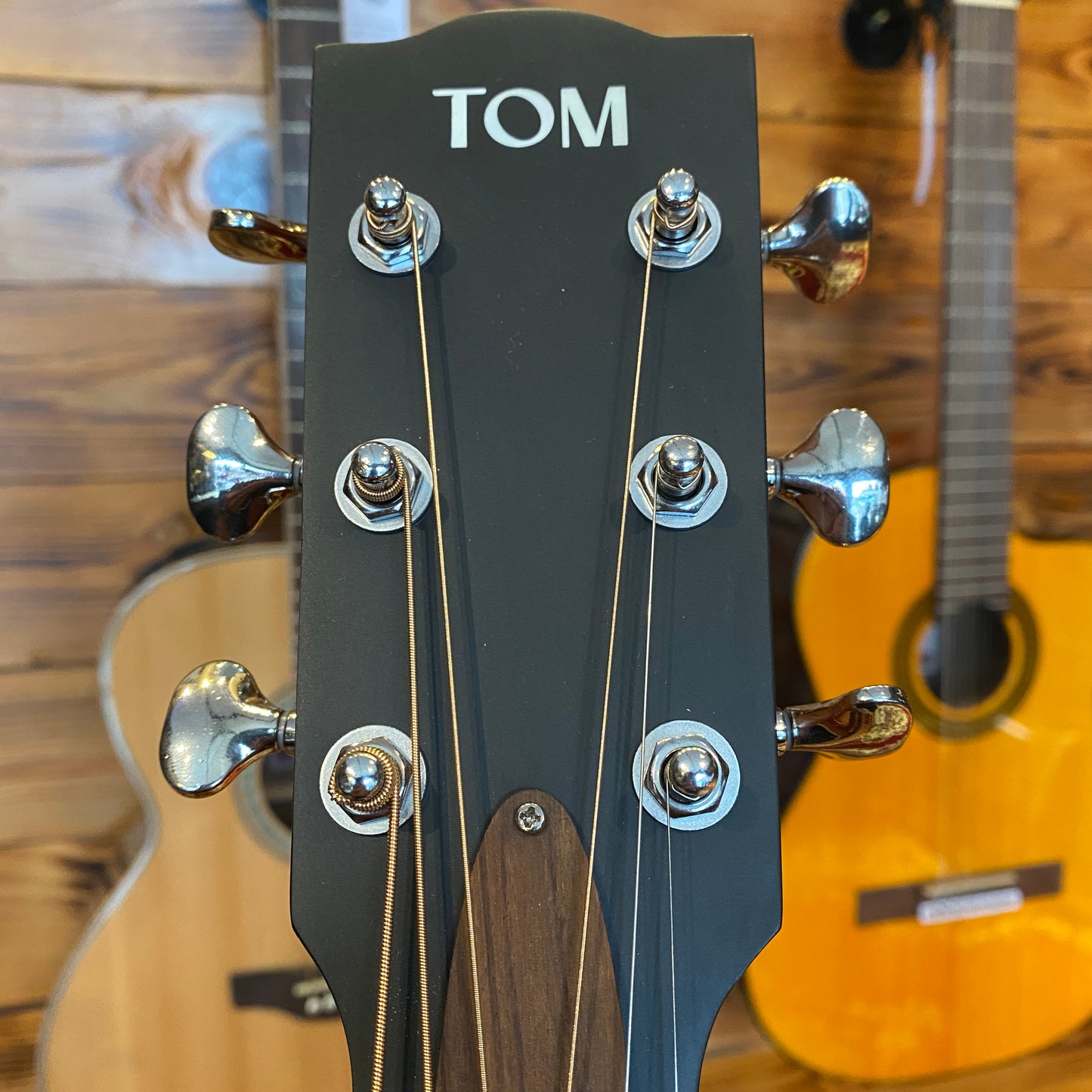 Tom Guitar - GAC1