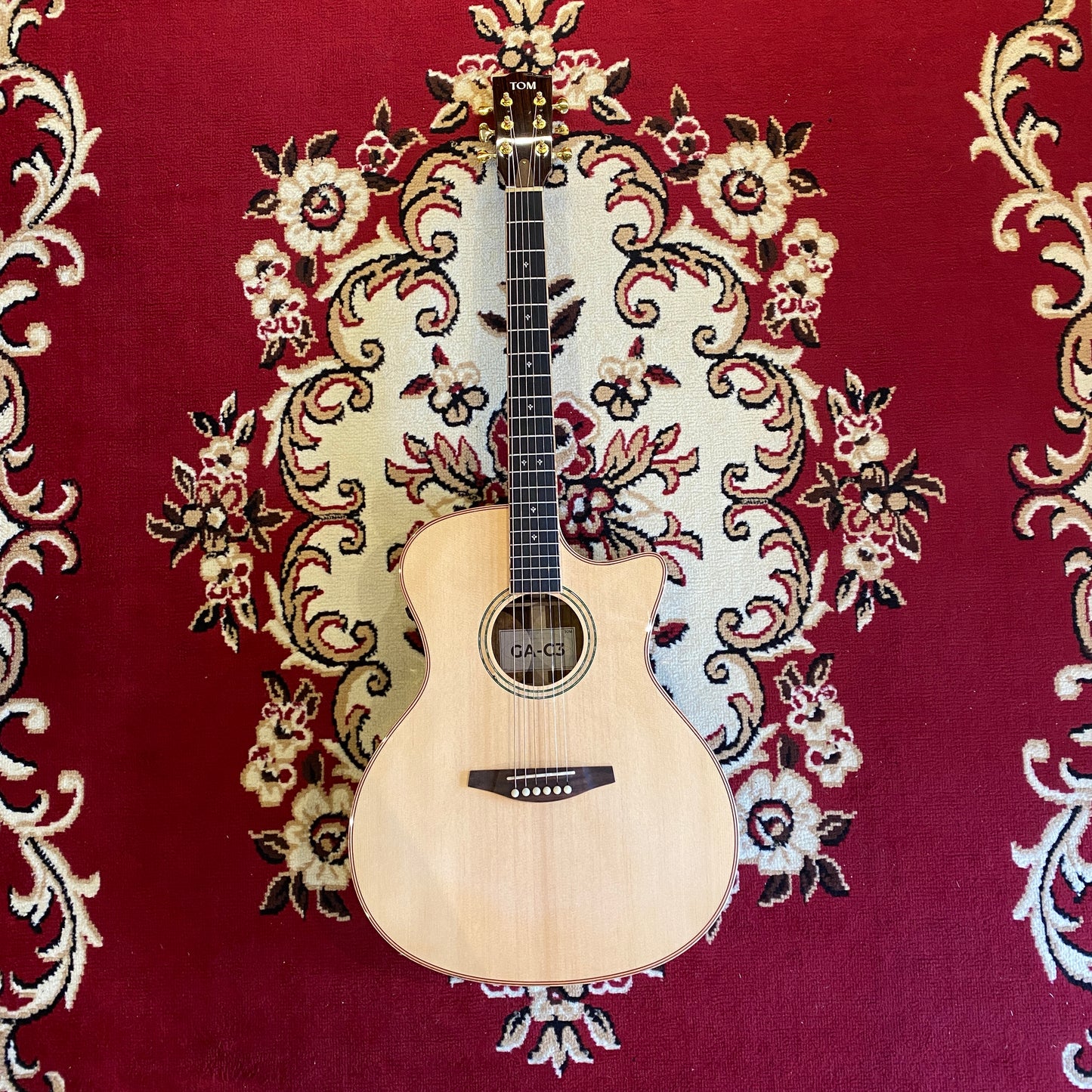 Tom Guitar - GAC3