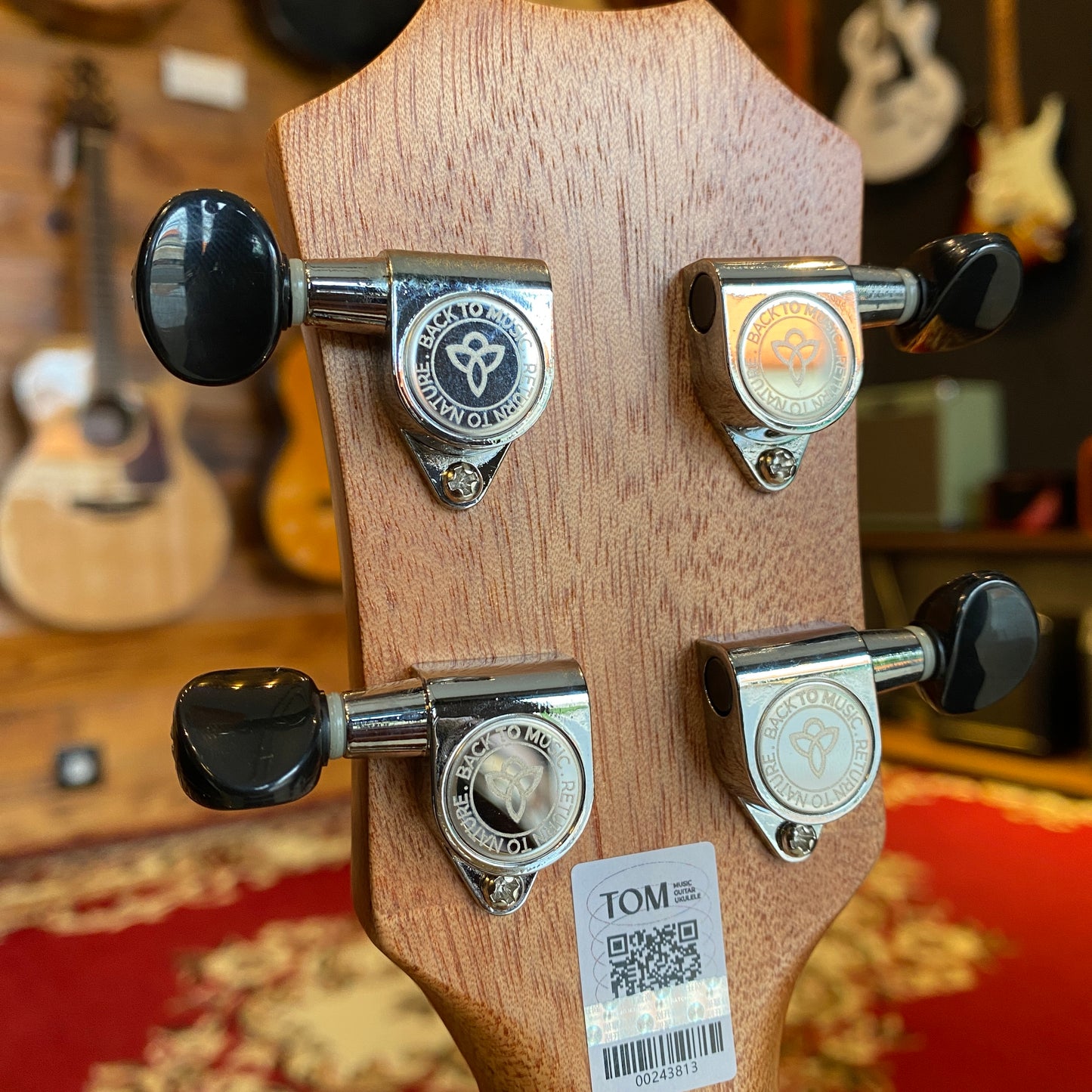 Tom Ukulele - S3