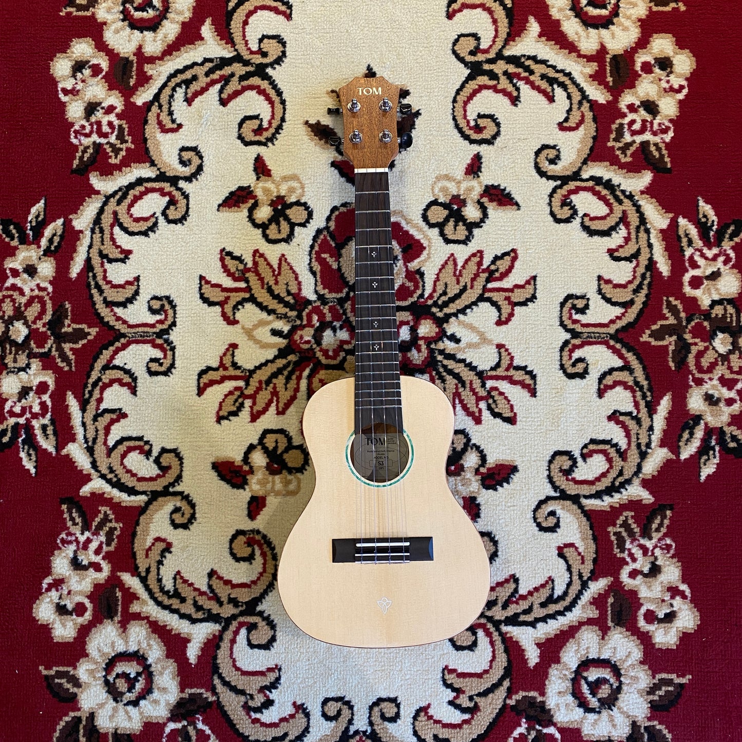Tom Ukulele - S3