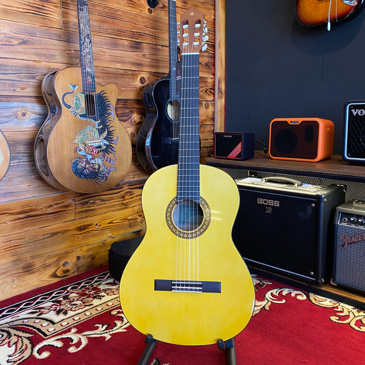 Yamaha C315