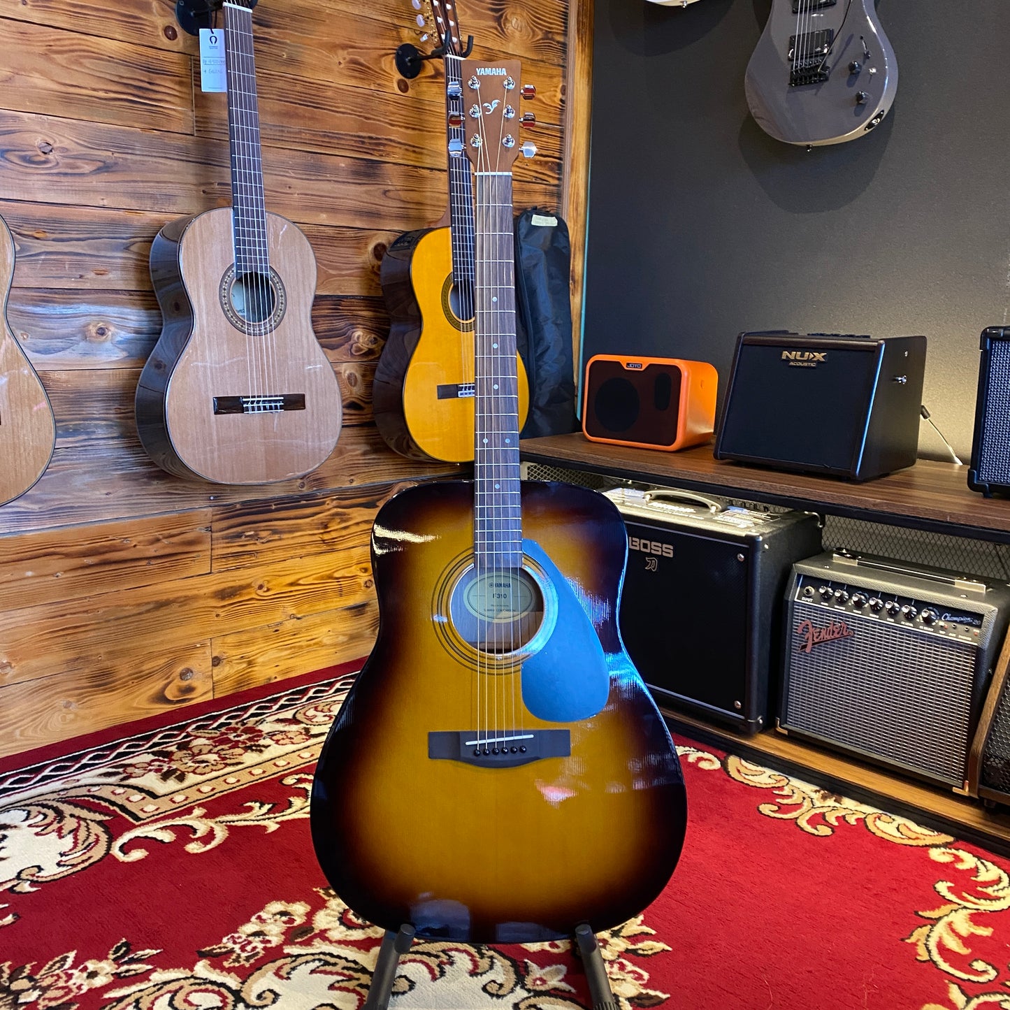 Yamaha F310 Acoustic Guitar