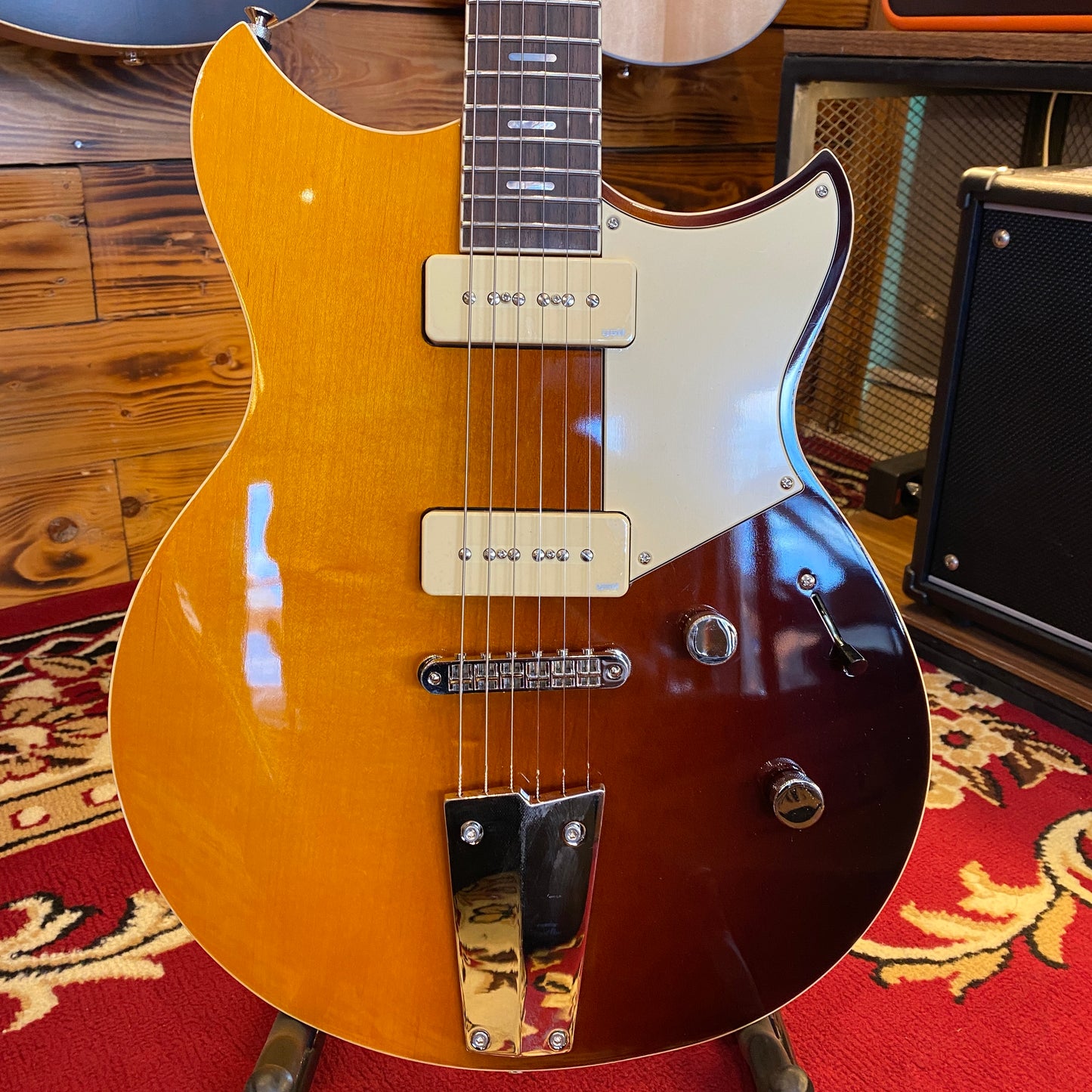 Yamaha Revstar RSS02T SSB